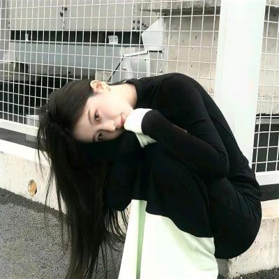 她自深渊归来时